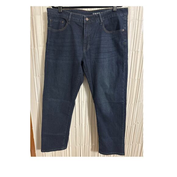 New IZOD Comfort Stretch Jeans Men’s Size 40x30 Relaxed Fit Blue Denim NWT - Picture 1 of 7